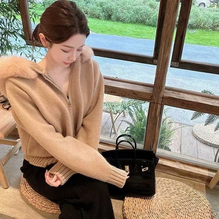 Cardigan Tricoté à Capuche